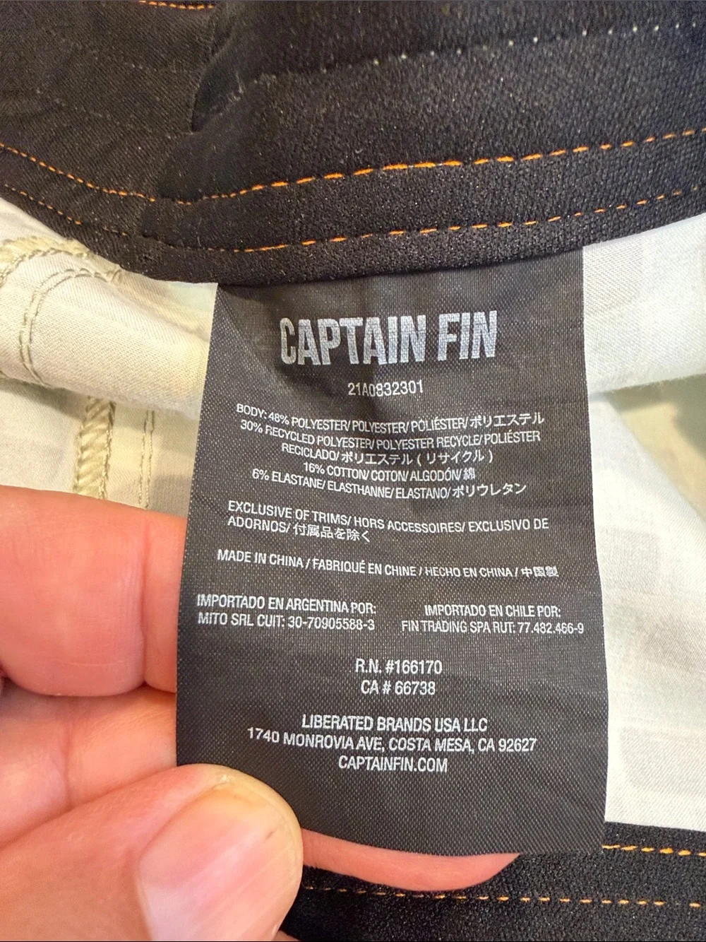 T0309100 Captain fin board shorts  38